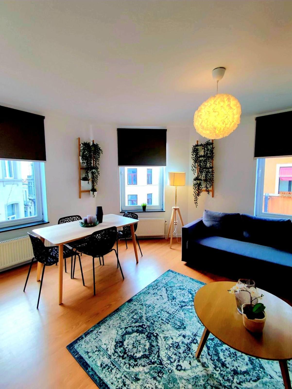 Quartier Louise Studios Bruxelles Exterior foto